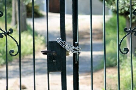 Gate Locks – Opening, Installations, Replacements