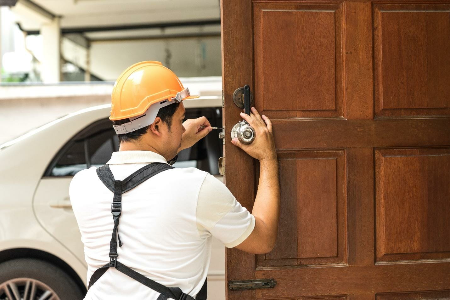 How to open a locked interior door when you’ve lost the key